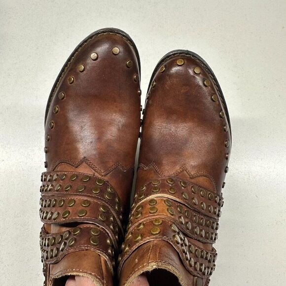 Circle G by Corral Ladies Studded Straps Bootie Shoe Q5096 Womens Size 7.5 Cogna - Picture 6 of 14